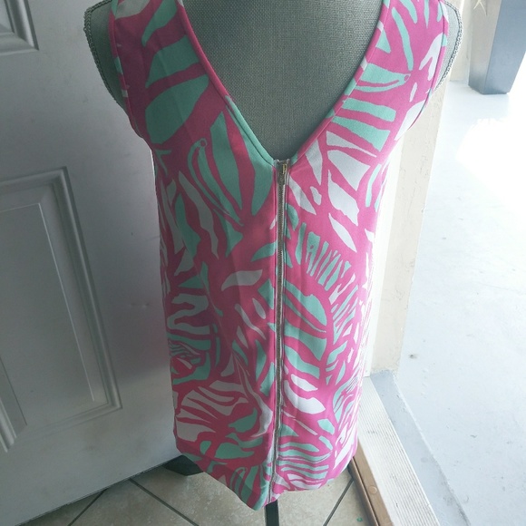 Lilly pulitzer dresess - Picture 5 of 6